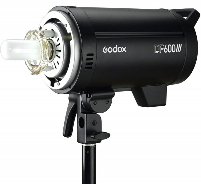 đèn flash studio godox DP600III