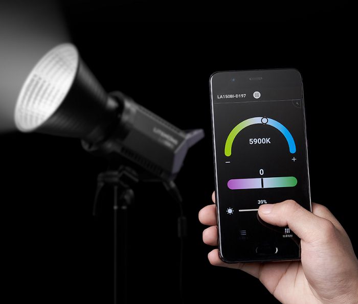 Đèn led Godox Litemons LA150D điều khỉ qua smartphone dễ dàng