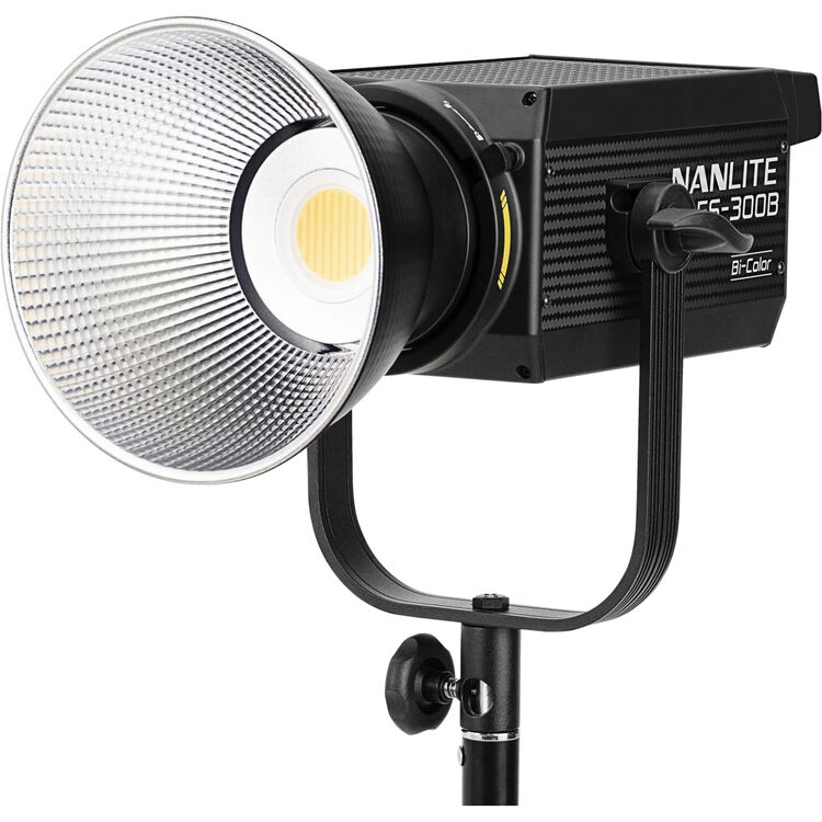 2026-10-20 TBQP Báo Giá Hà Nội - HCM - Đèn Led Nanlite FS-300B – Monolight – ( Giá Tốt – Chính Hãng ) 2 Đèn Led Nanlite FS-300B – Monolight – ( Giá Tốt – Chính Hãng ) chính hãng, hình ảnh thực tế mua tại HL Studio Đèn daylight 2